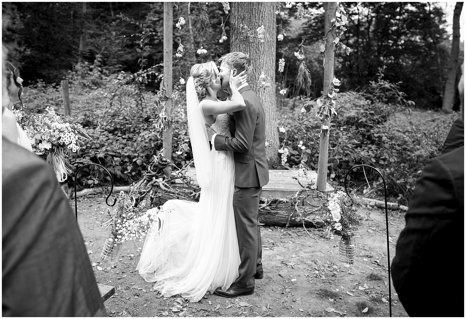 hawthbush farm sussex wedding photography0176