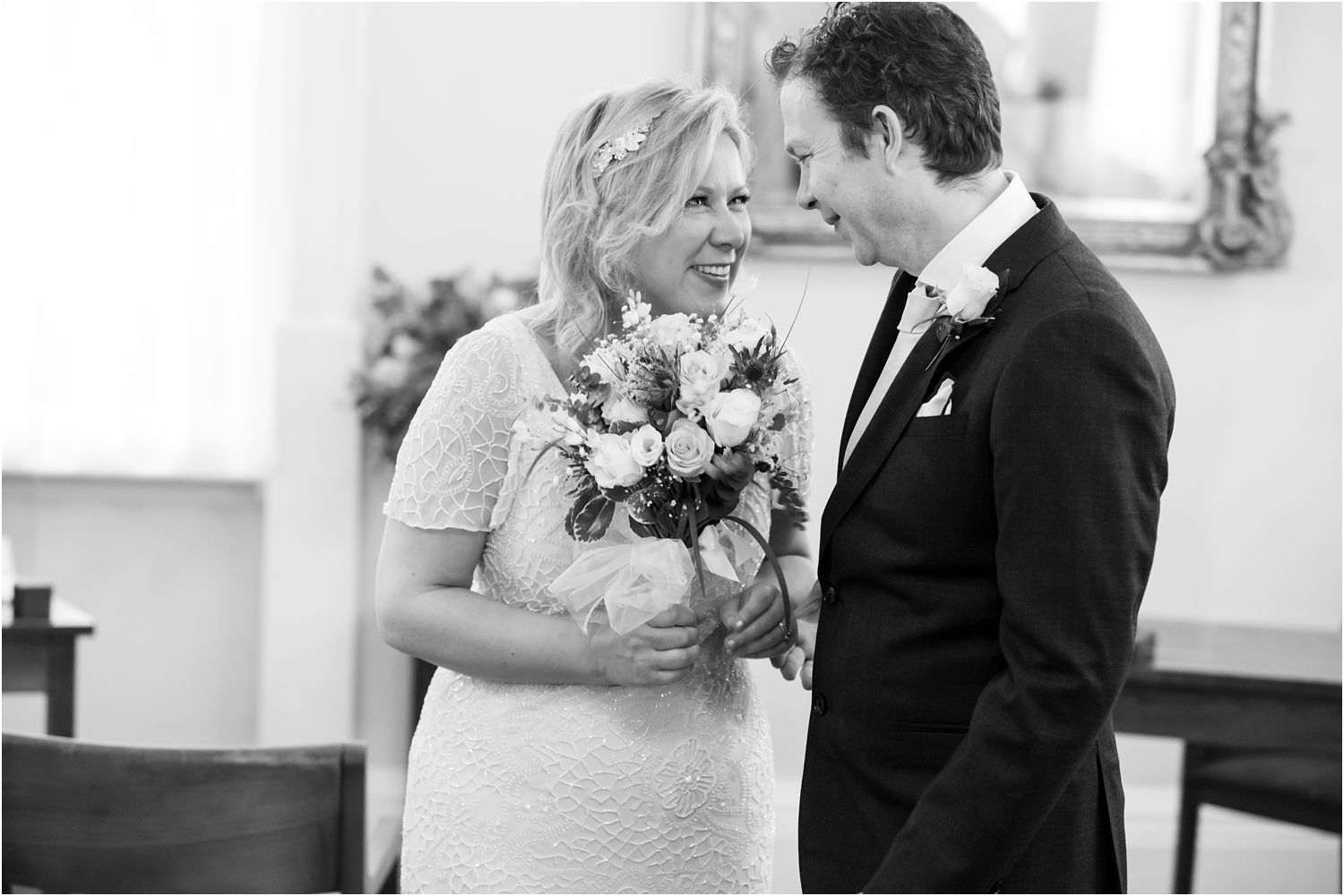 chelsea town hall wedding photographer 012