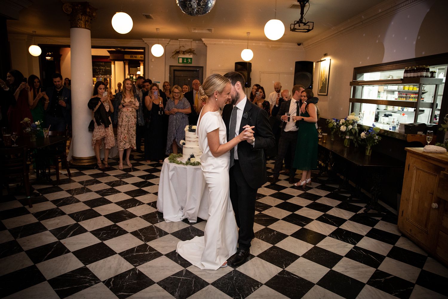 hackney town hall wedding with wedding reception at royal inn in victoria park