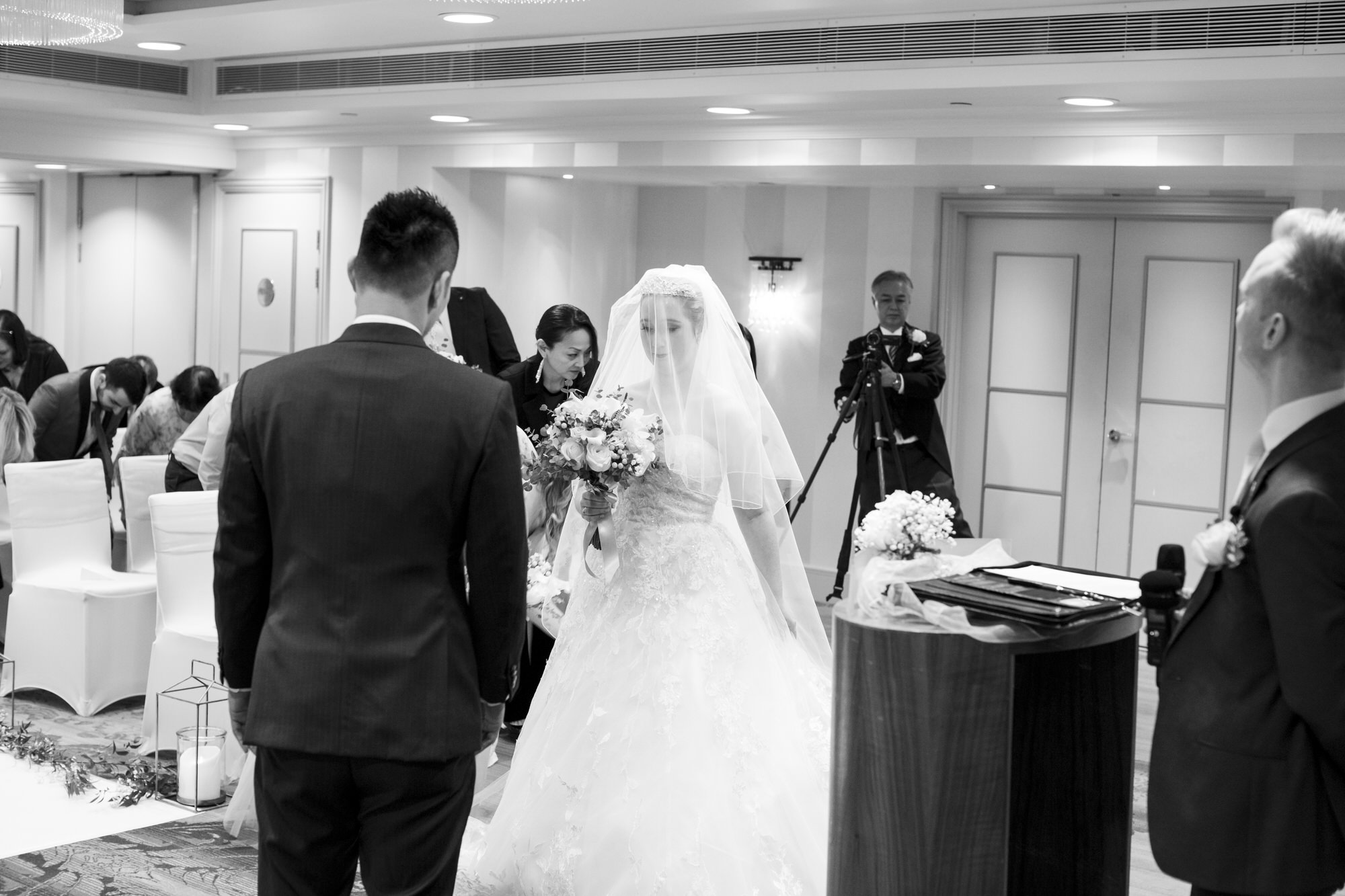 sofitel hotel london st.james wedding photographer 0046