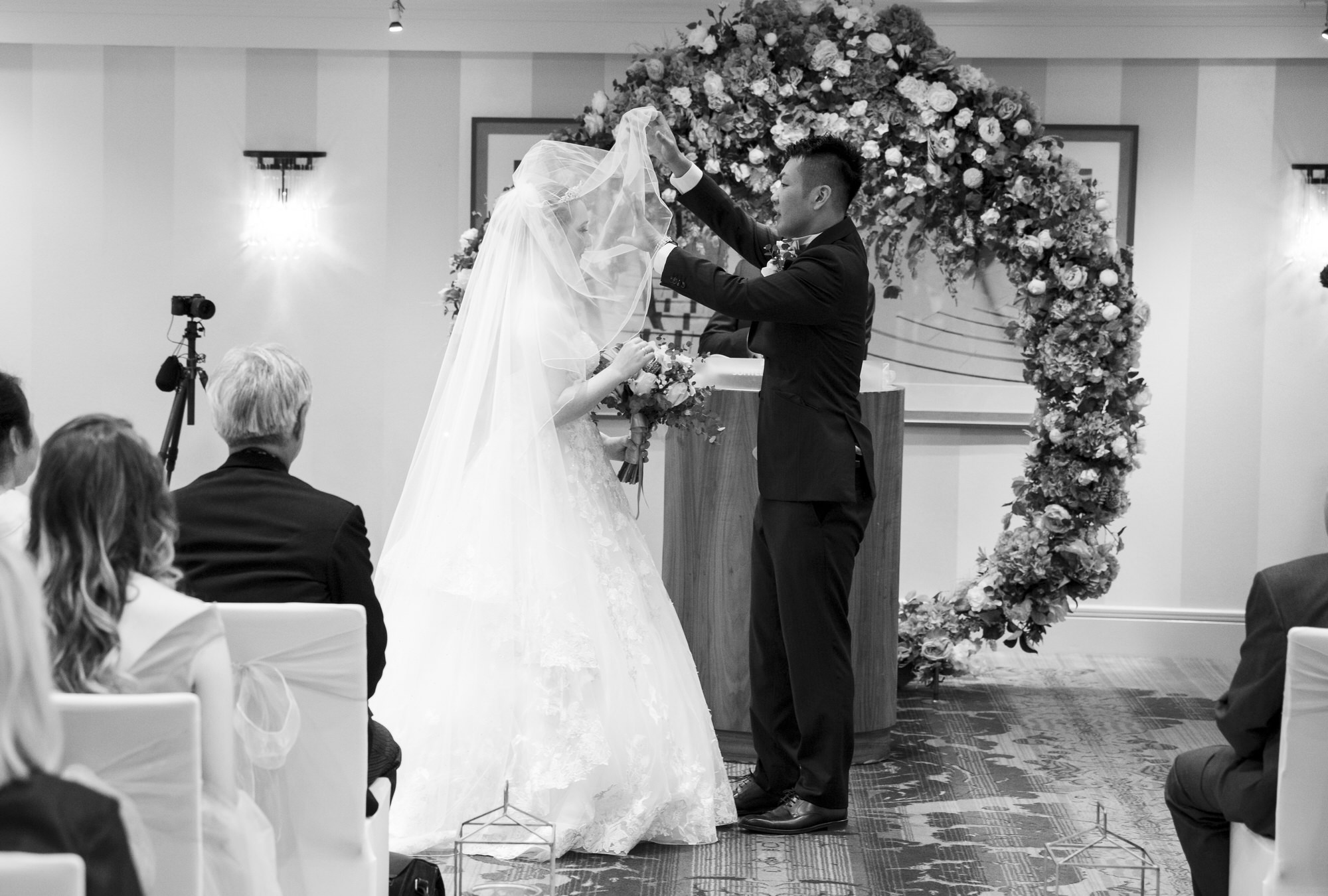 sofitel hotel london st.james wedding photographer 0061