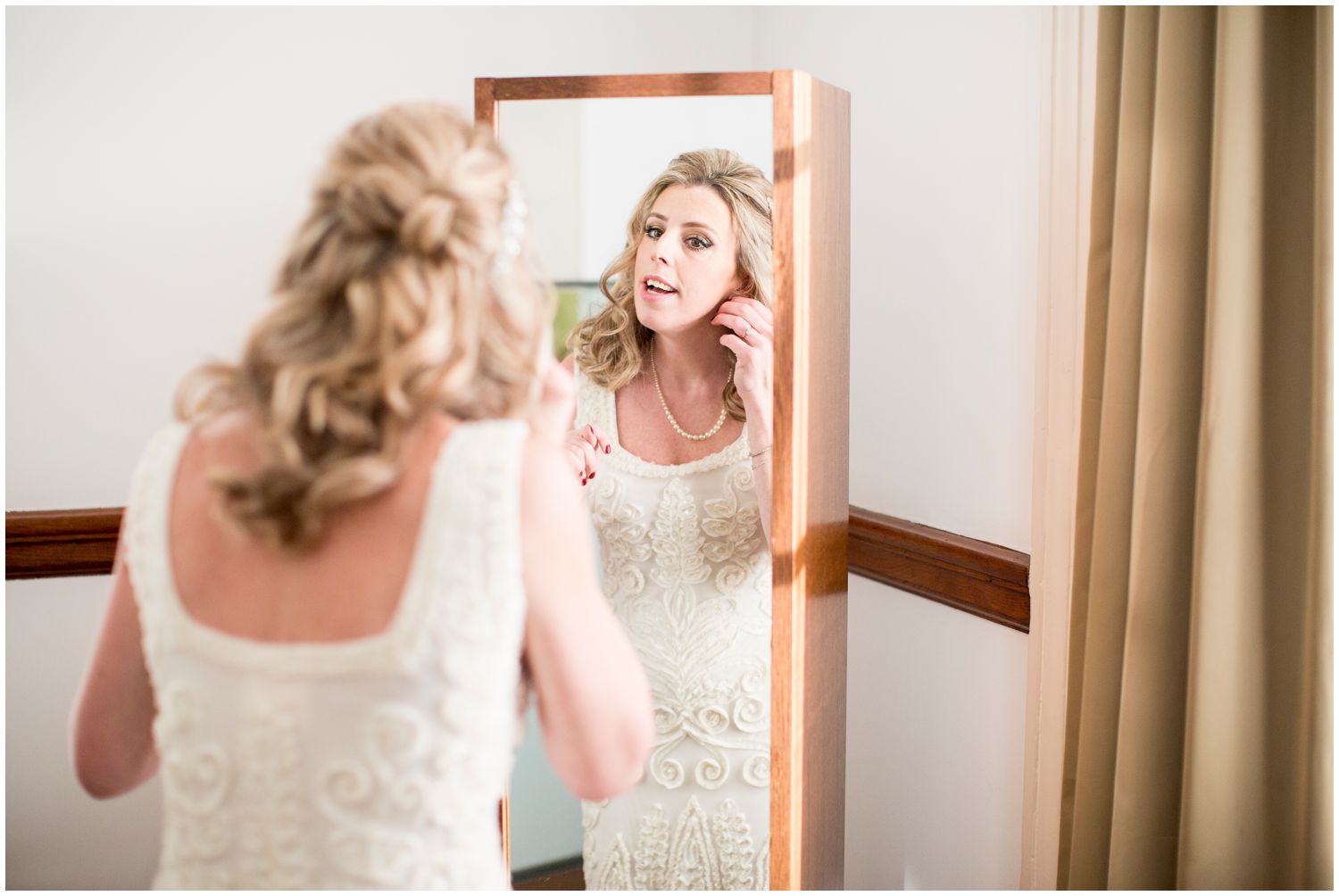 townhall hotel bethnal green wedding photography 0050 1