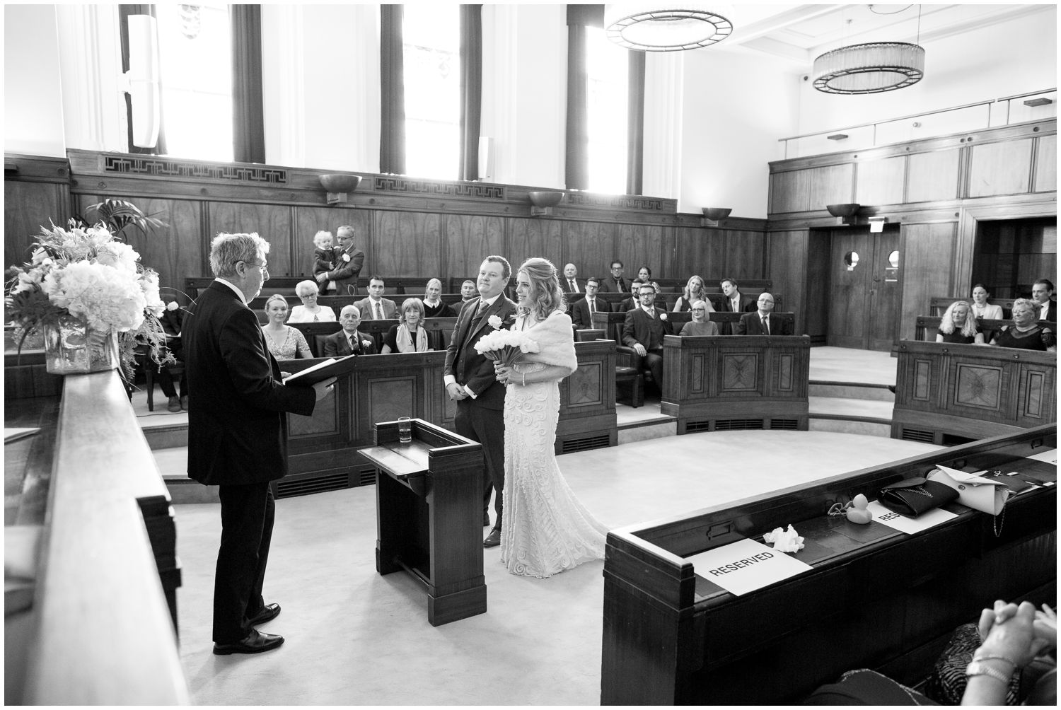 townhall hotel bethnal green wedding photography 0102 1